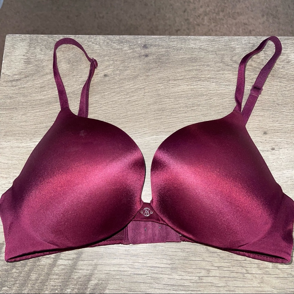 Victoria’s Secret so obsessed bra